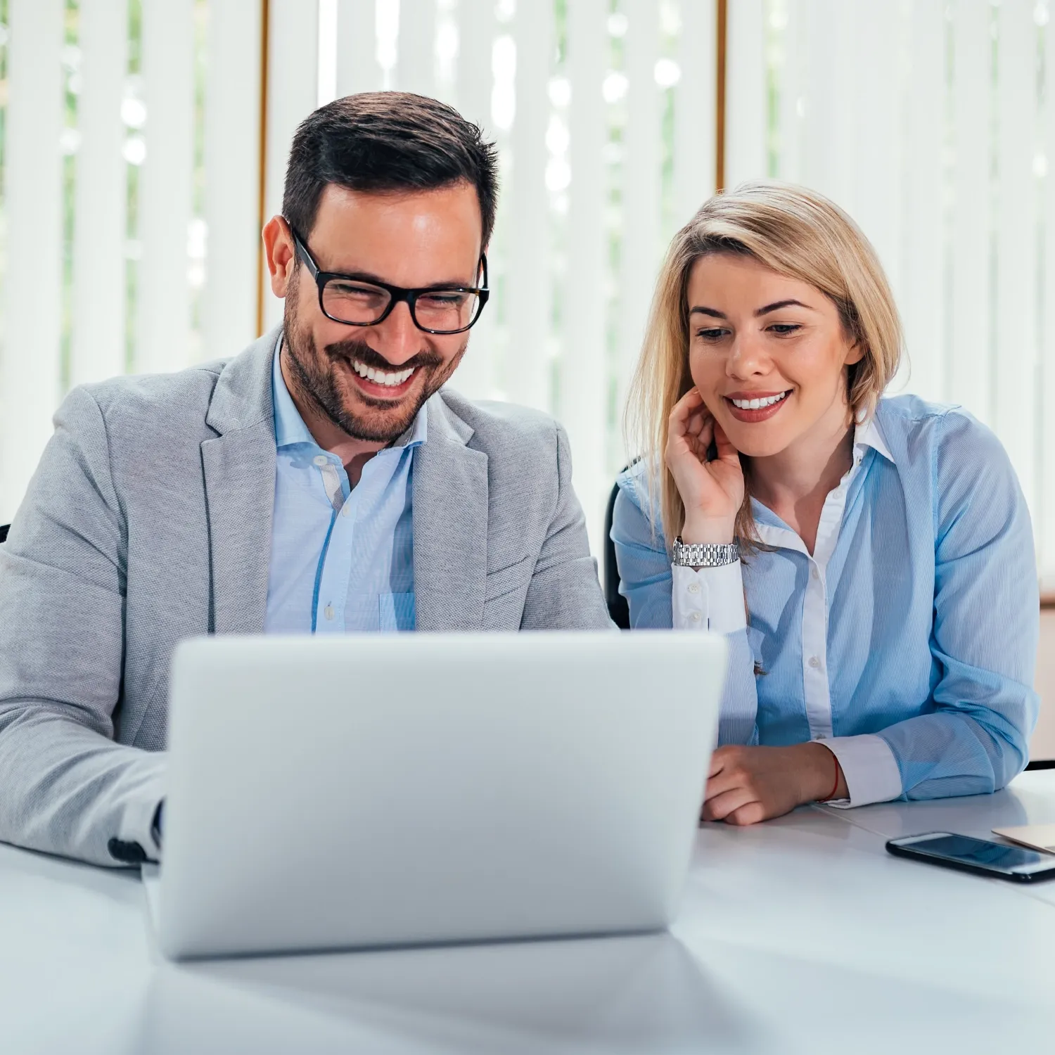 Movimiento de tarjetas en tiempo real